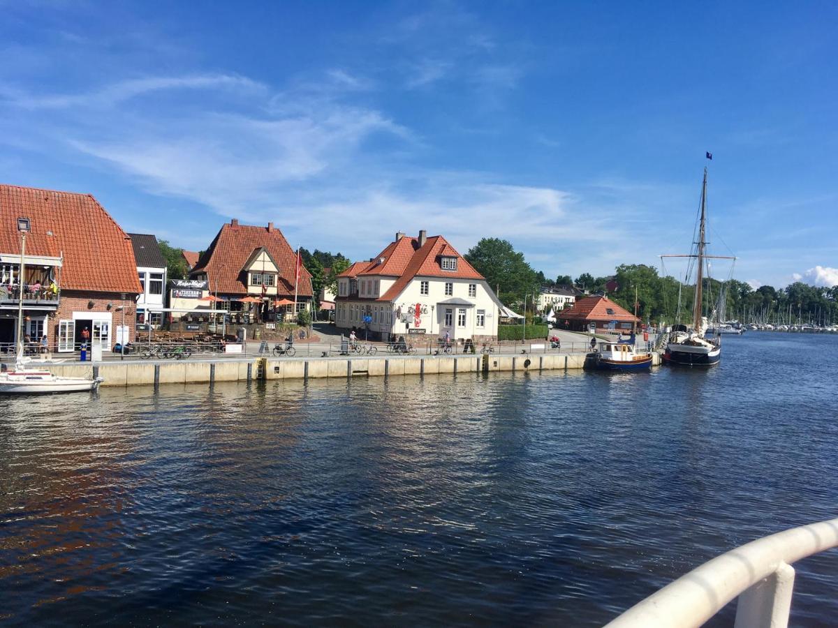 Ferienwohnung Hafen Liebe Neustadt in Holstein Exterior foto